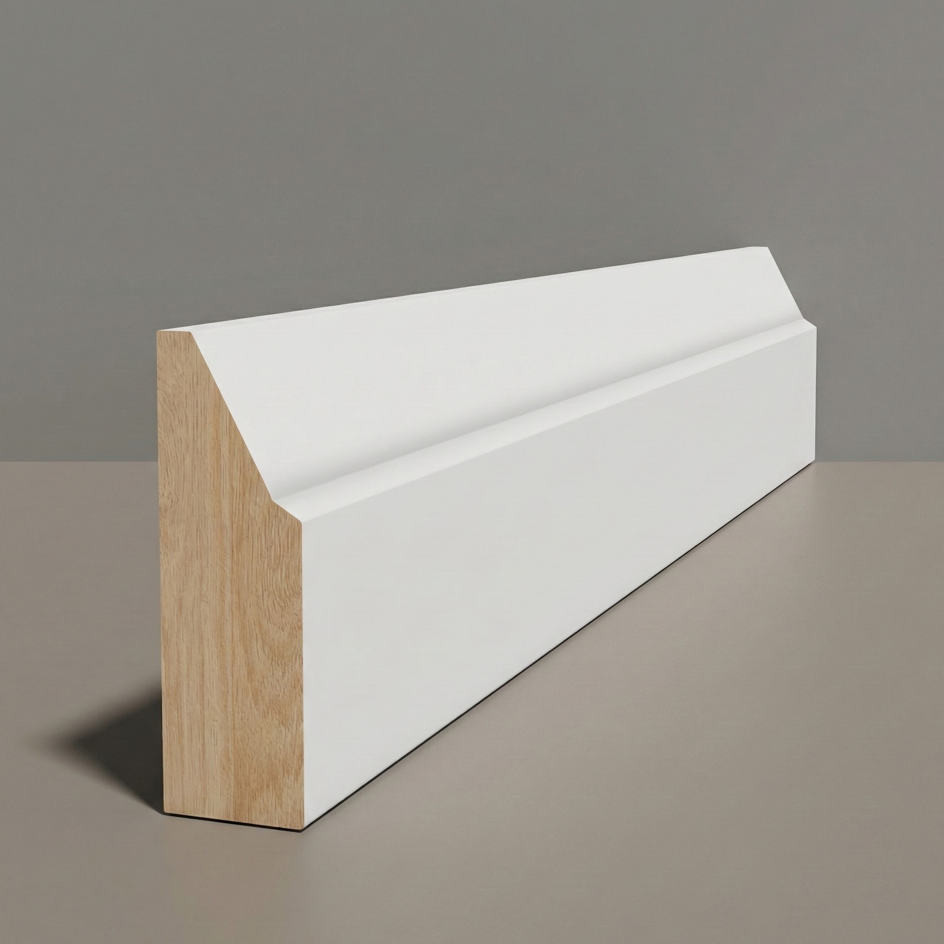 White Primed Variant: A precise 3D architectural rendering of a white-primed step bevel moulding, showcasing its sharp geometric profile and an exposed natural pine wood end-grain, set against a minimalist taupe background.